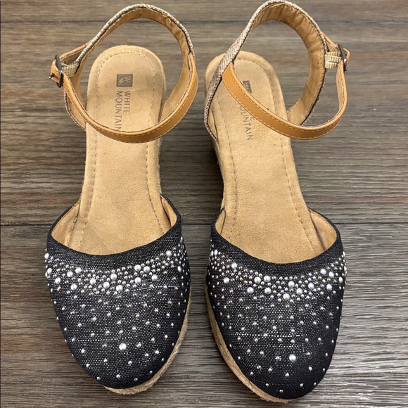 White Mountain Black and Tan Beaded Espadrille Sandals 6.5M - Picture 1 of 7